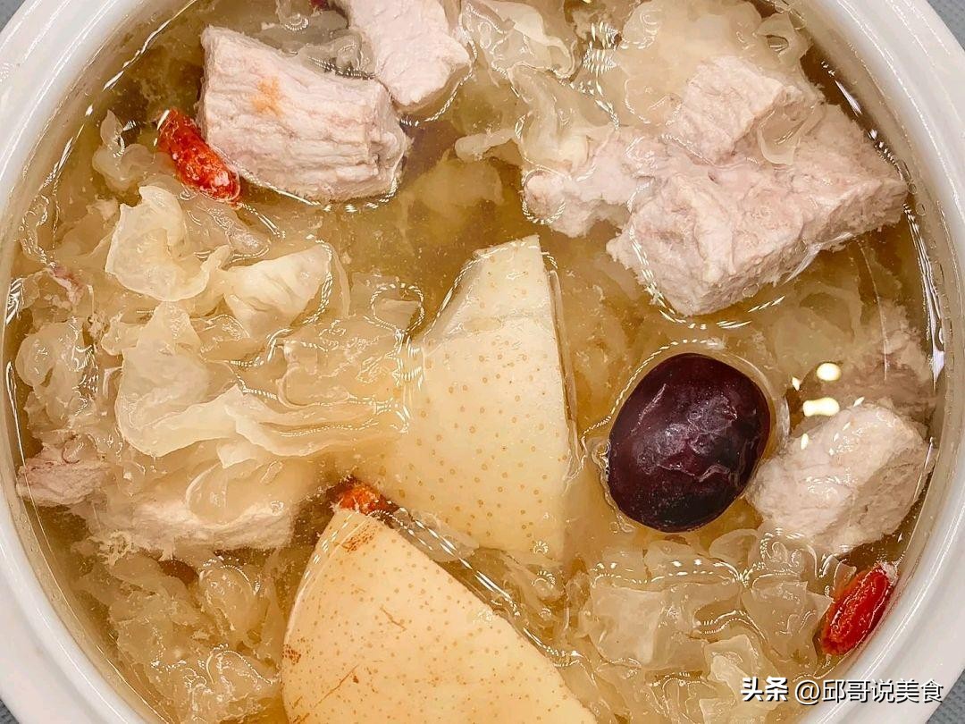 如何给女士煲好广东靓汤,煲靓汤滋补养生好吃又营养