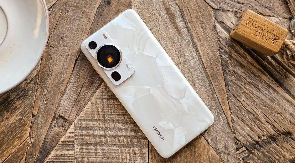 去香港华为p60怎么开启漫游,出行无忧完整版