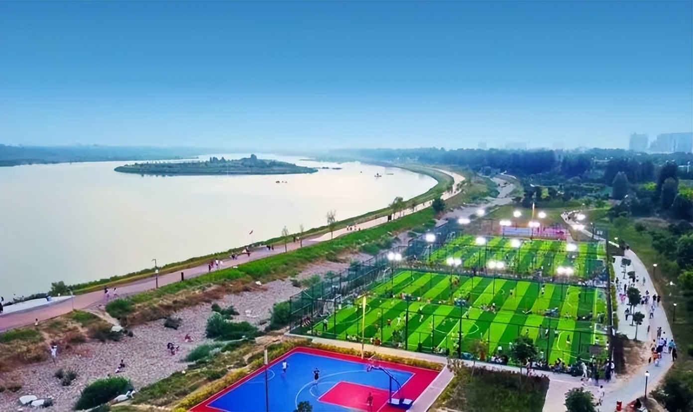 夏天游玩路线,夏天旅游最佳路线推荐