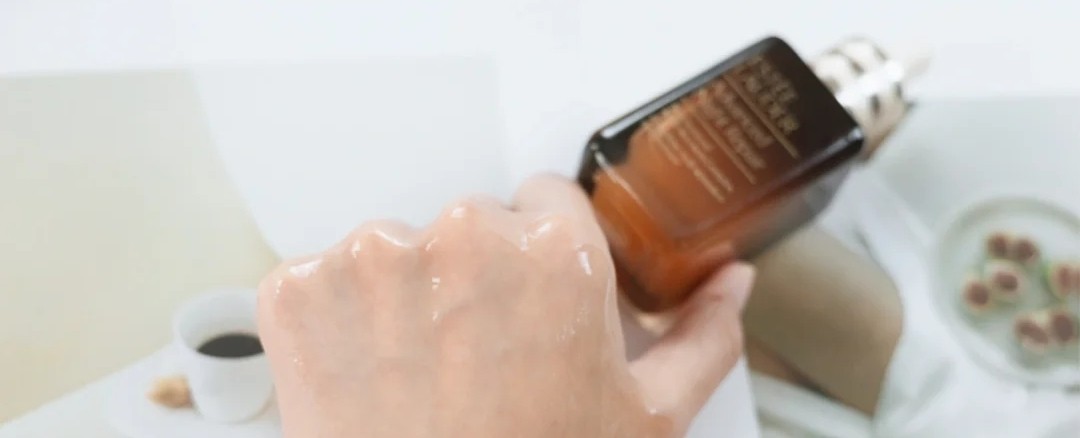 兰蔻小棕瓶眼霜和sk2眼霜哪个好,sk2和雅诗兰黛小棕瓶精华哪个好