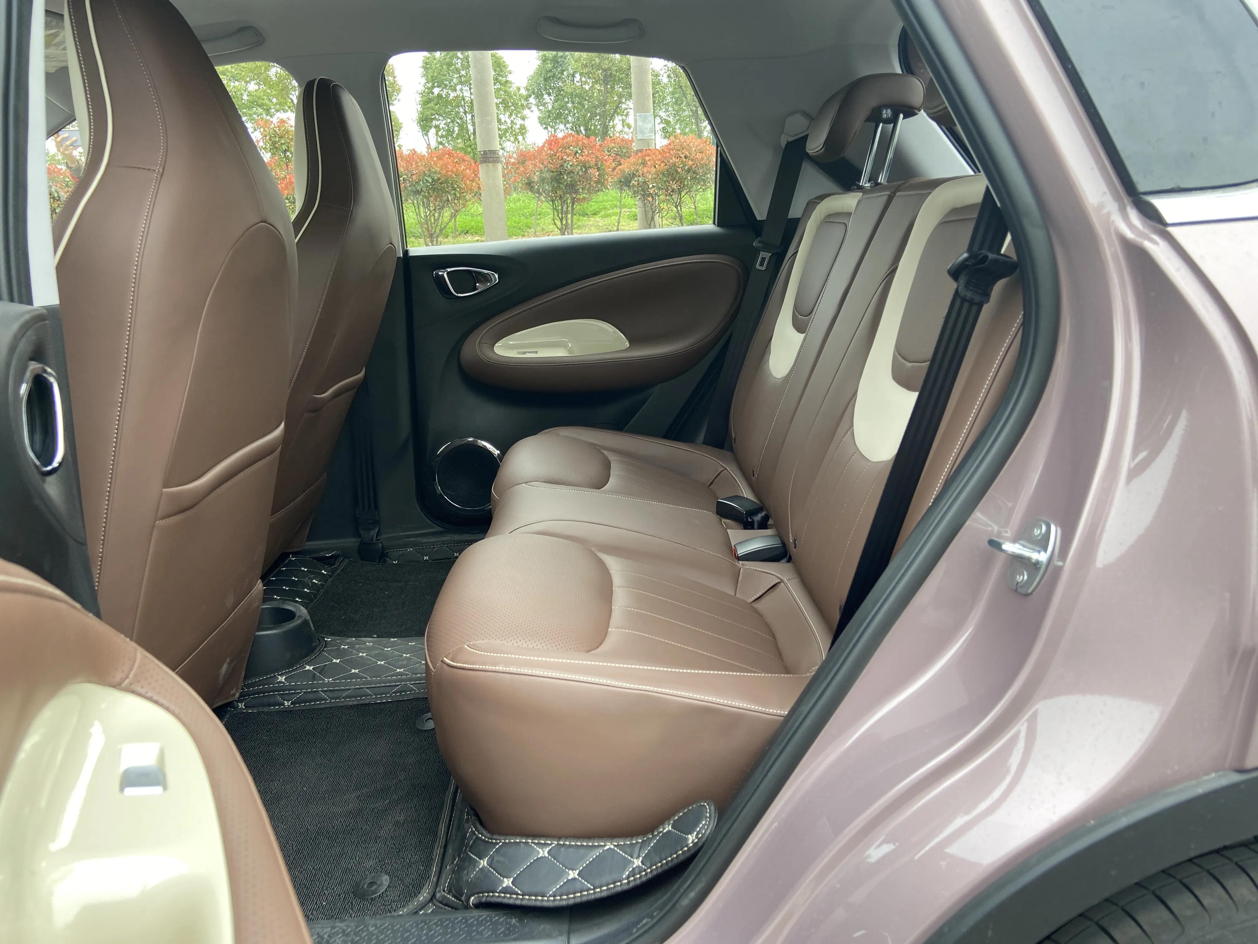 这年头还有谁买燃油车,这年头还有谁买油车