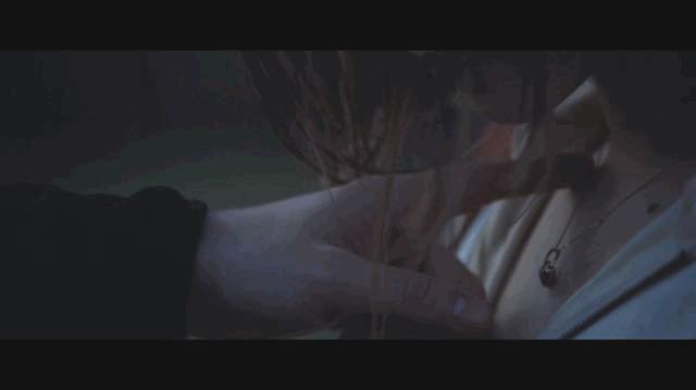 西班牙版《五十度灰》，除了主演的性张力，还有什么？