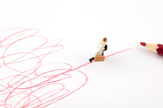 没有100粉丝怎么发微头条赚收益,微头条是按照阅读量来赚收益的吗