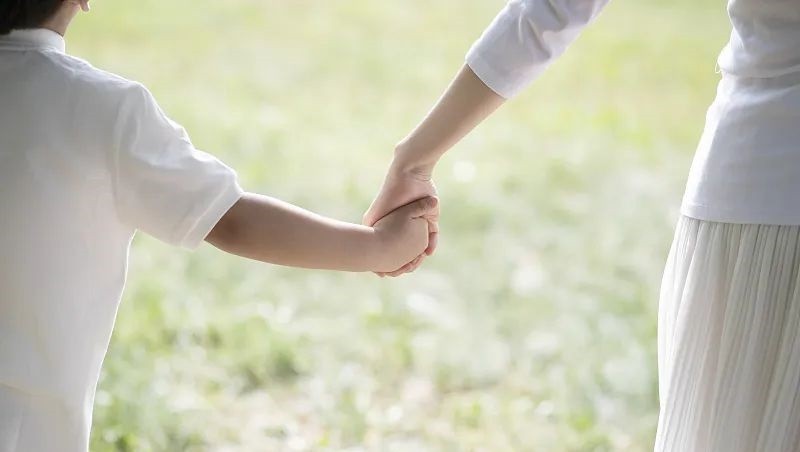 孩子遭遇校园霸凌反打,校园霸凌被受害者家长暴打