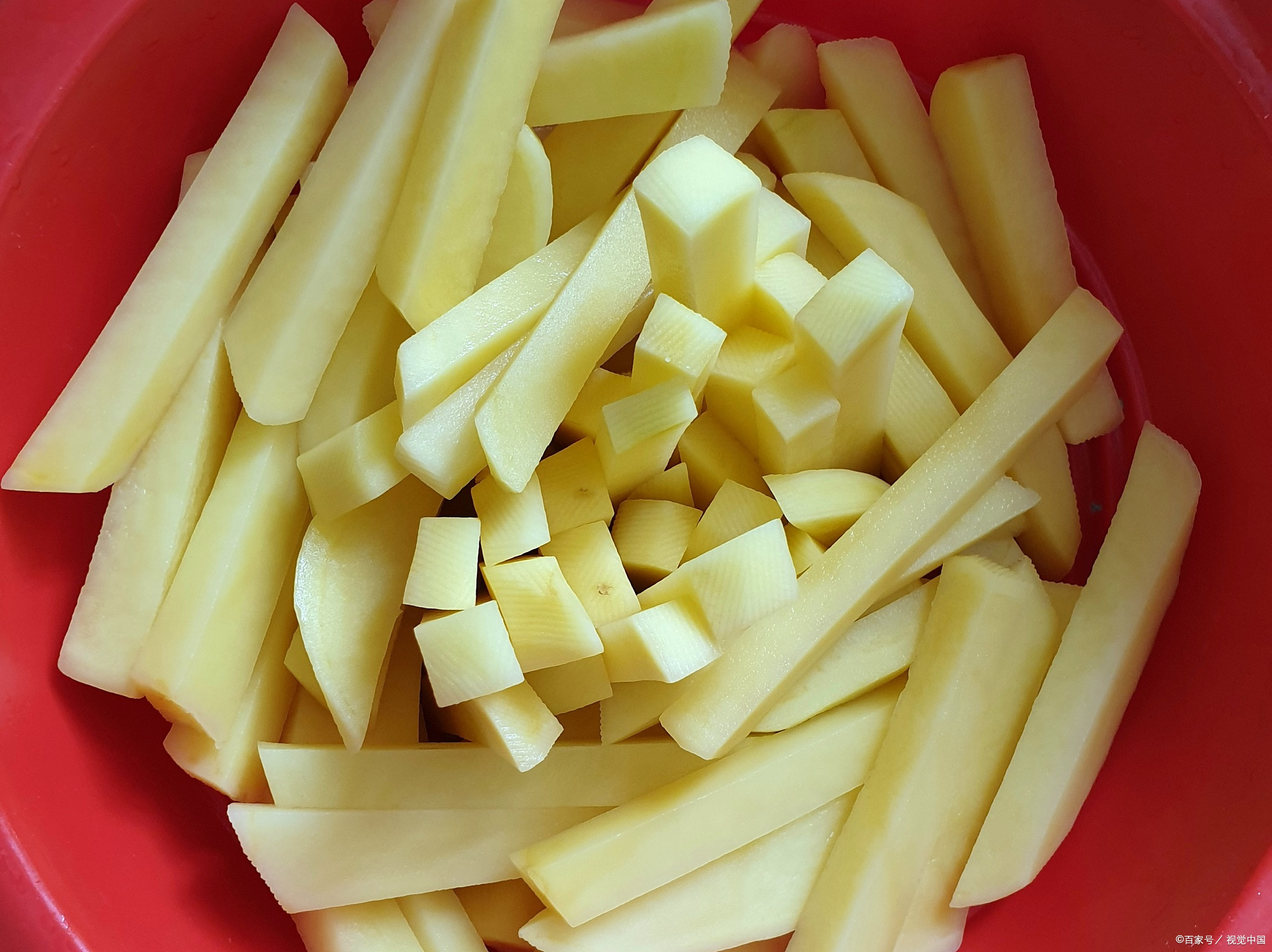 自制炸薯条全过程,自制炸薯条要冷冻吗