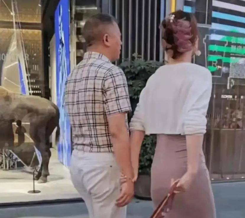 中铁三局郝刚视频中是谁,中铁三局郝刚是谁