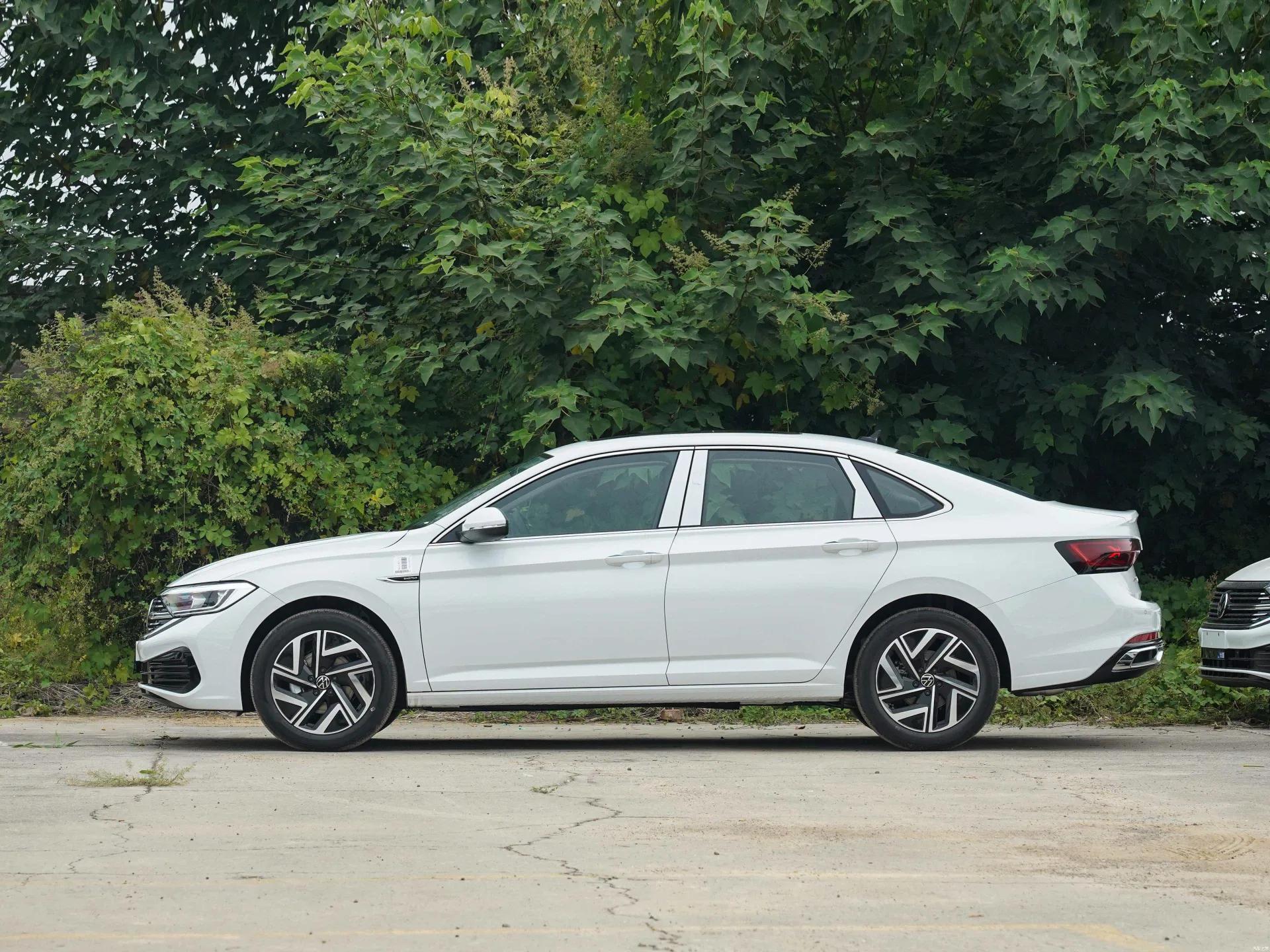 速腾2021款280tsidsg舒适智联版,速腾2022款280tsidsg飞跃版落地