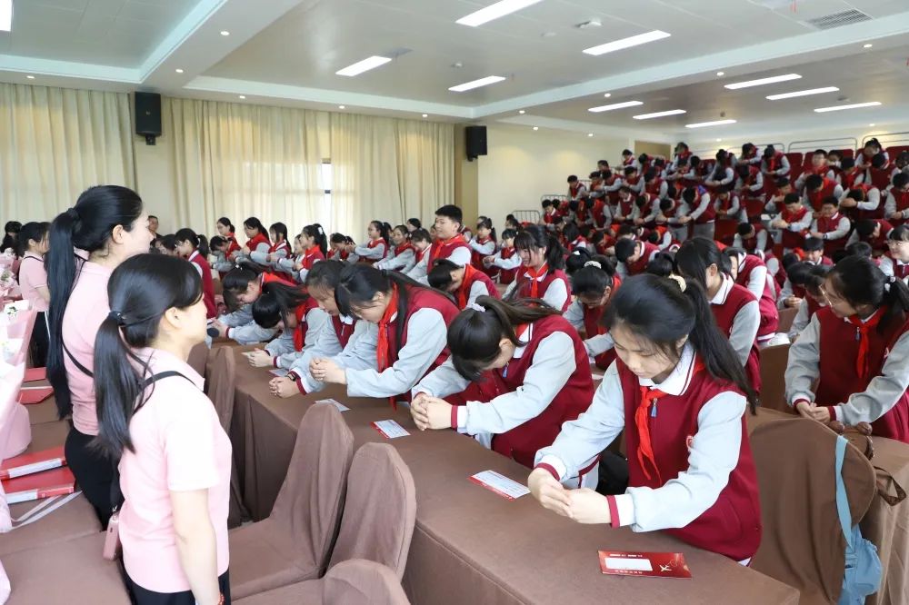 感恩母校扬帆远航图,固始学校研学之旅通知