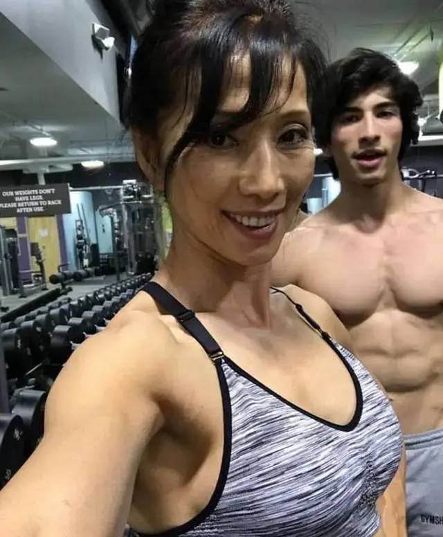 香港曾经的十大武打女明星,香港影坛十大女星