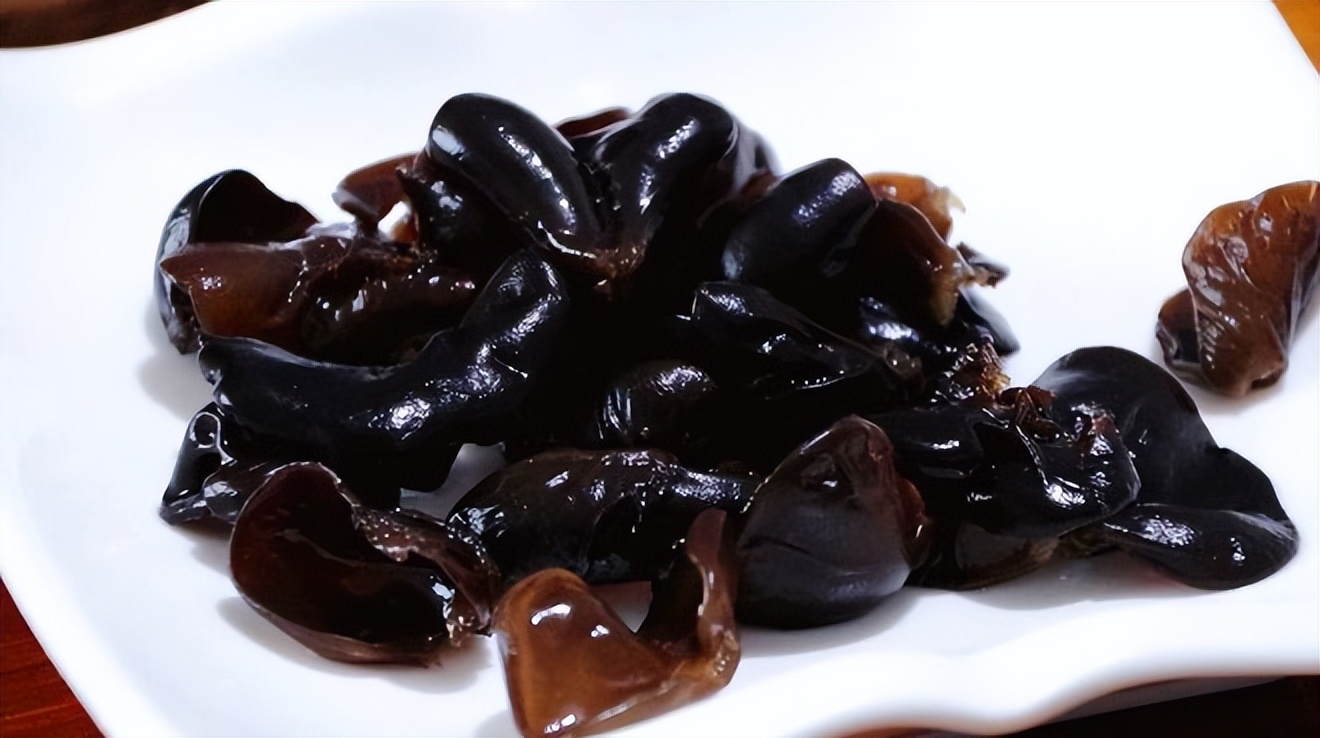 怎么保护好头发让头发变多,春季怎么护发最有效