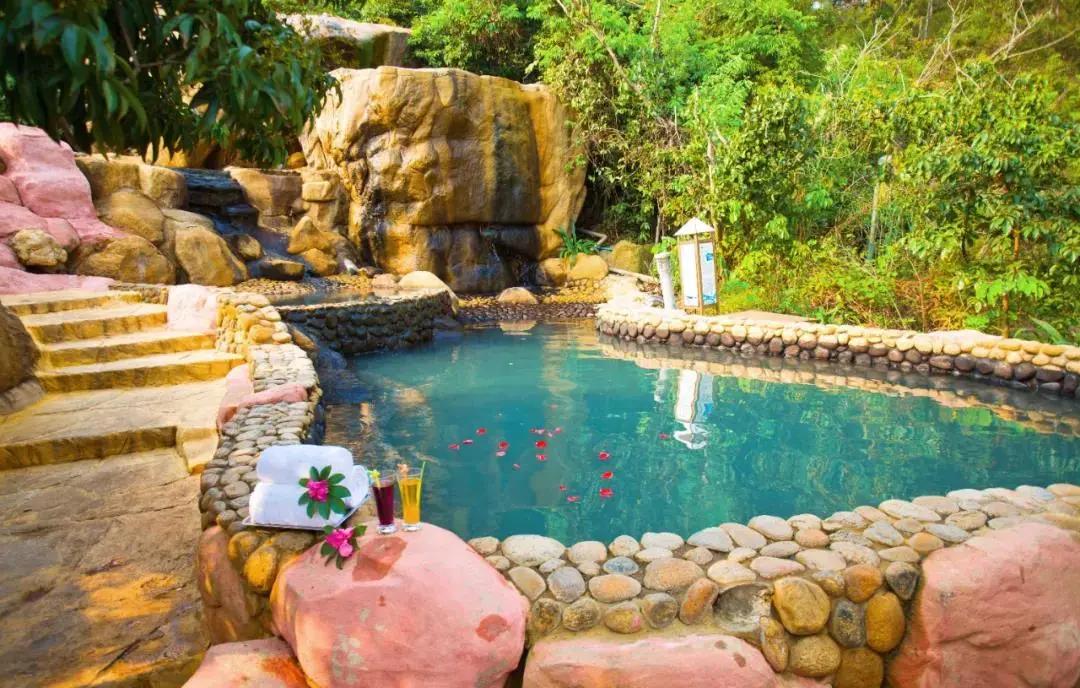 台山那琴海半岛一日游,浮月村碉楼哪一个可以上楼参观