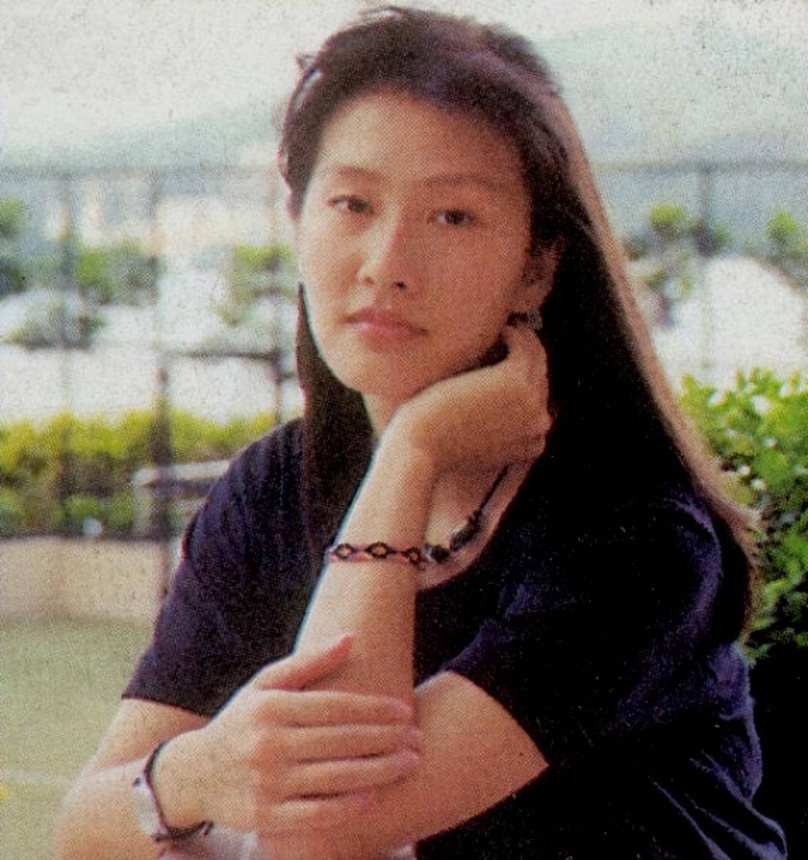 梁锦松娶小26岁伏明霞,梁锦松娶伏明霞时年龄