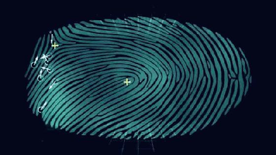 为逃脱警察追踪将尸体扔到硫酸池,为逃避追捕将自己埋进垃圾堆