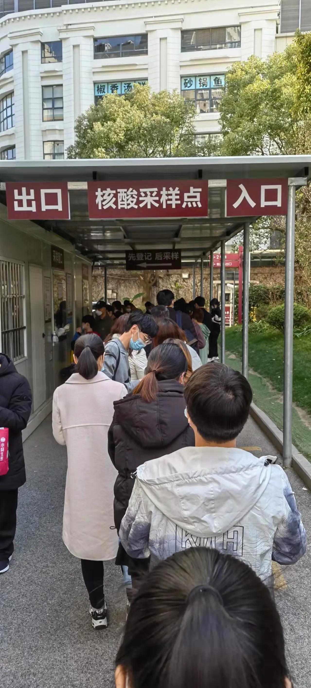 宝妈宝爸必备产品,宝妈待产必备用品明细