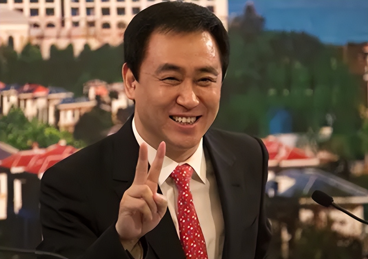 从掏粪工到首富许家印的发家史,许家印从掏粪工到中国首富