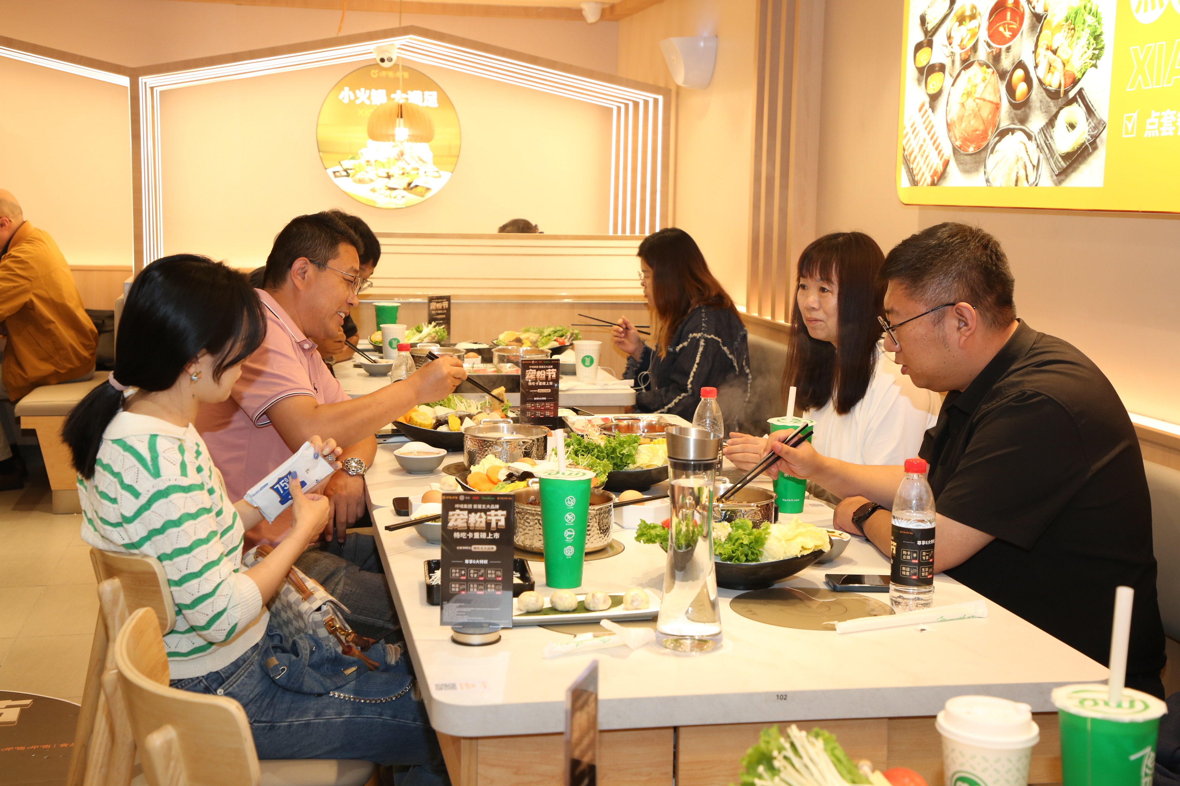 呷哺开启付费会员模式自救,呷哺呷哺初期商业模式