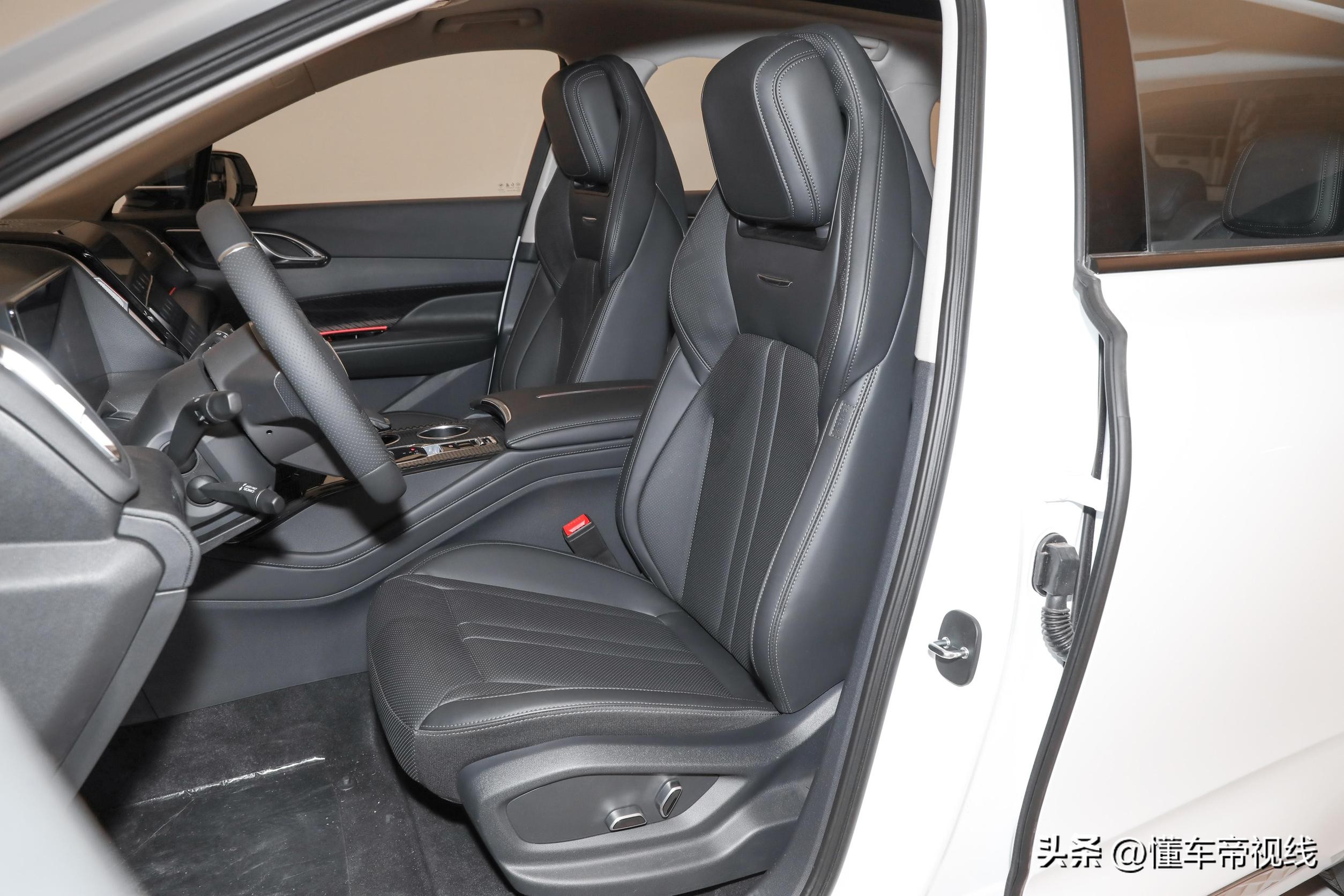 新款红旗hs3即将上市,红旗hs3有几种颜色外观