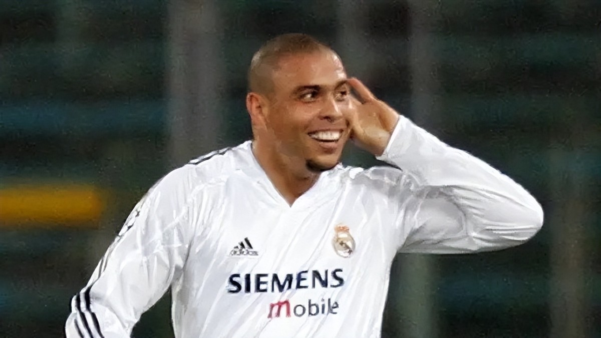 罗纳尔多大罗身家,罗纳尔多2012年在哪个俱乐部