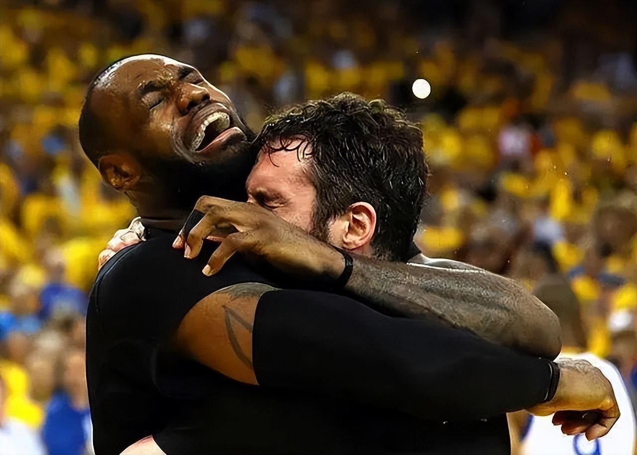 乐福夫妇年轻照片,乐福向女友求婚