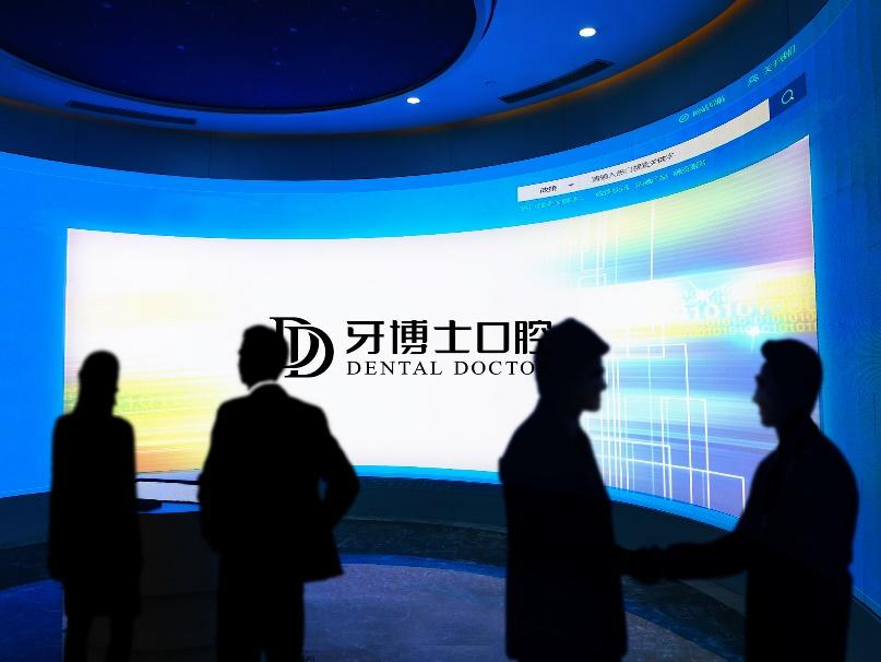 女子整容失败索赔被打视频,女子整形失败成植物人获赔360万元