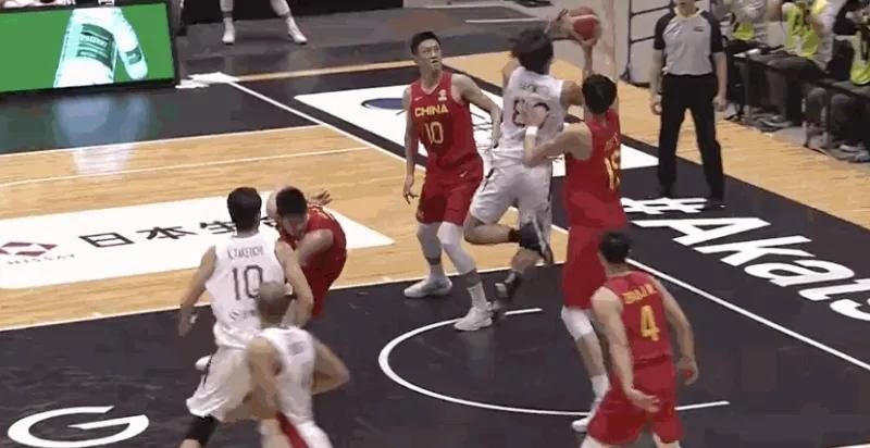 周琦这26个瞬间让他完成了蜕变,周琦2021年总结