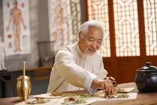 卫校和大专院校有什么区别,卫校是医学类的学校吗