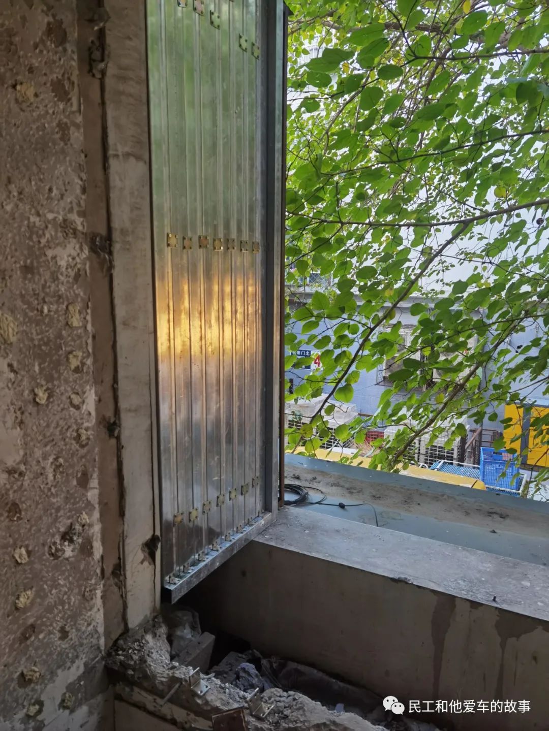 型钢在家庭装修中替代砌块和混凝土条板，可以起到事半功倍的效果