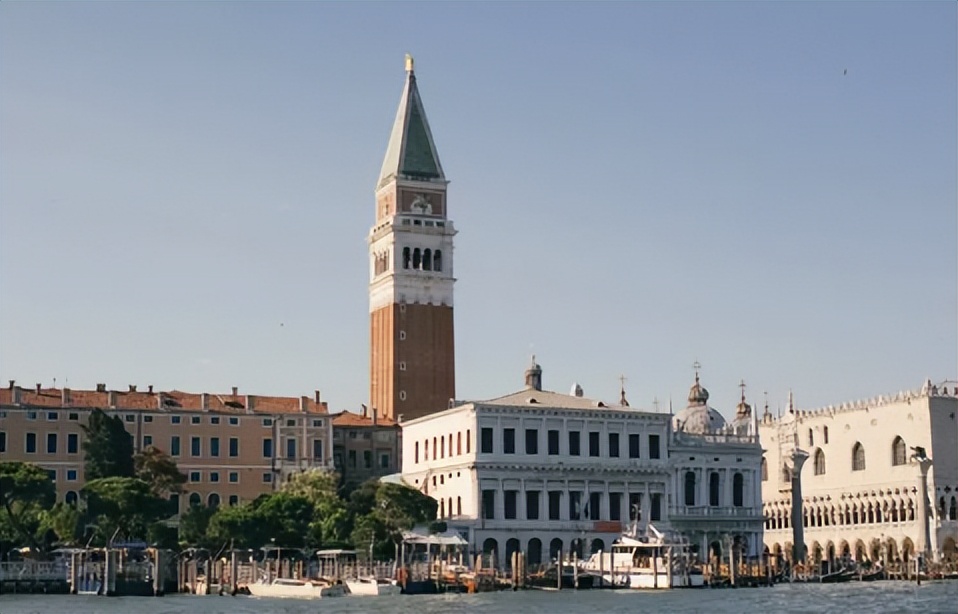 中世纪的美学,威尼斯建筑哥特式与文艺复兴的完美结合