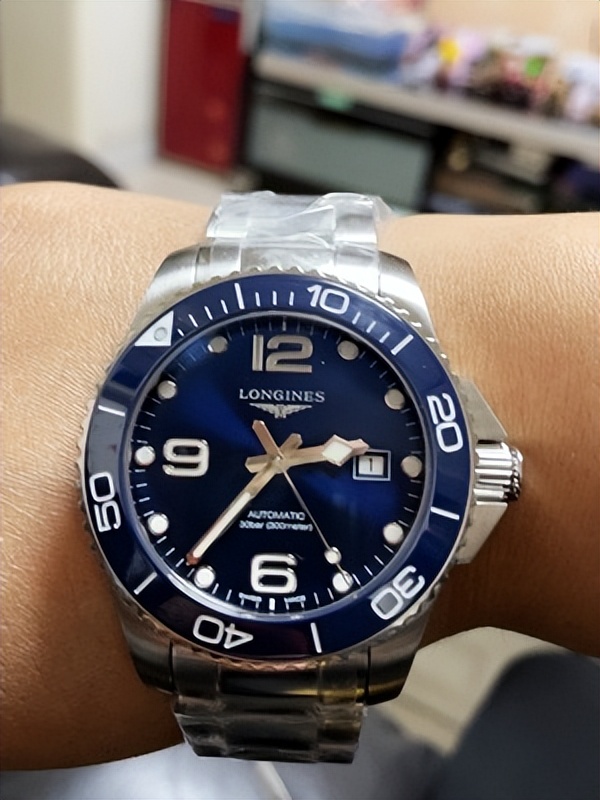 浪琴手表康卡斯好还是开创者好,名士手表和艾美哪个值得买