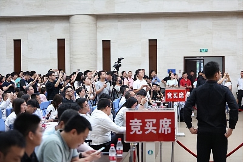 房企拍地竞争激烈吗,土拍小阳春房企拿地有啥看点