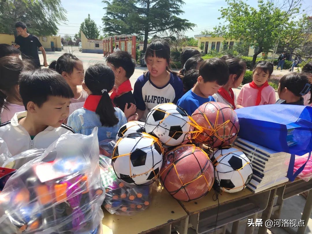 心系未来与爱“童”行——河南省宜阳县司法局开展“六一”儿童节慰问活动