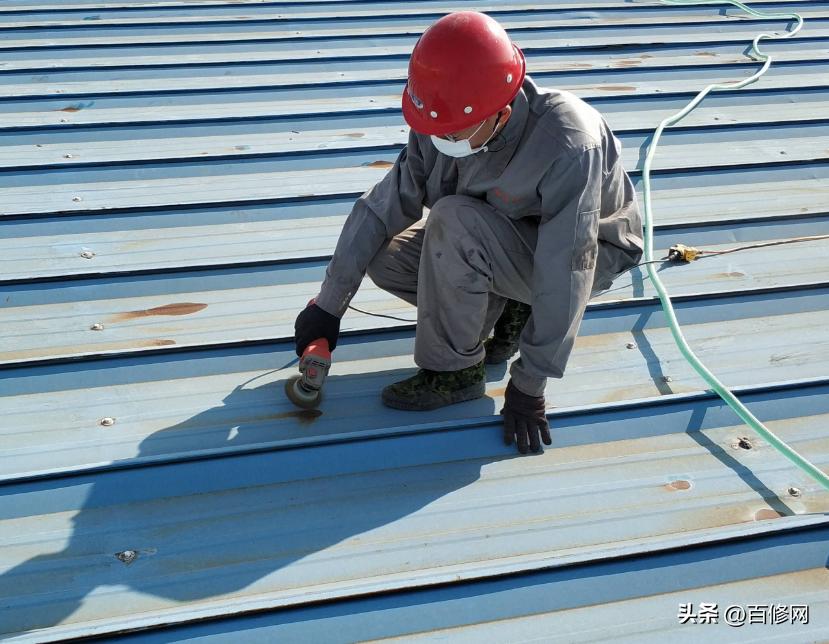 彩钢瓦顶部漏水,彩钢瓦与彩钢瓦墙板搭接处漏水