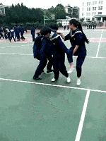 大街上看到的一幕万万想不到,大街上的一幕视频