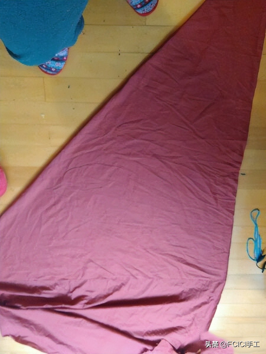 2岁女童灯笼裤的一片式裁剪图片,一片式灯笼裤裁剪视频图