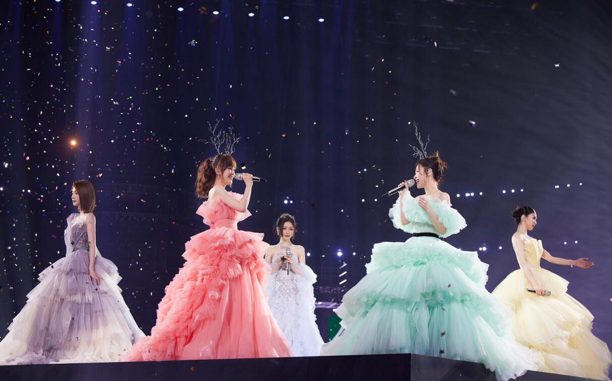 王心凌和twins乘风破浪第几期,王心凌和twins乘风破浪表演