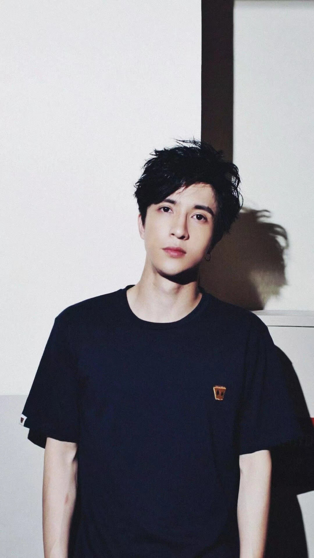 薛之谦歌曲流浪完整版,薛之谦歌曲不要钱