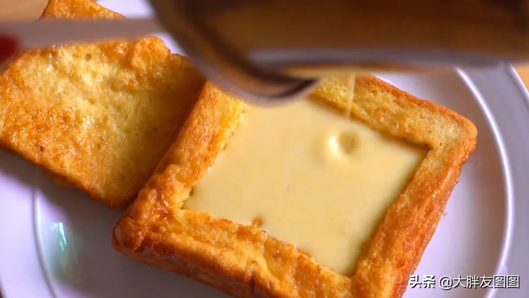 港式甜品奶露多士做法,港式漏奶华做法