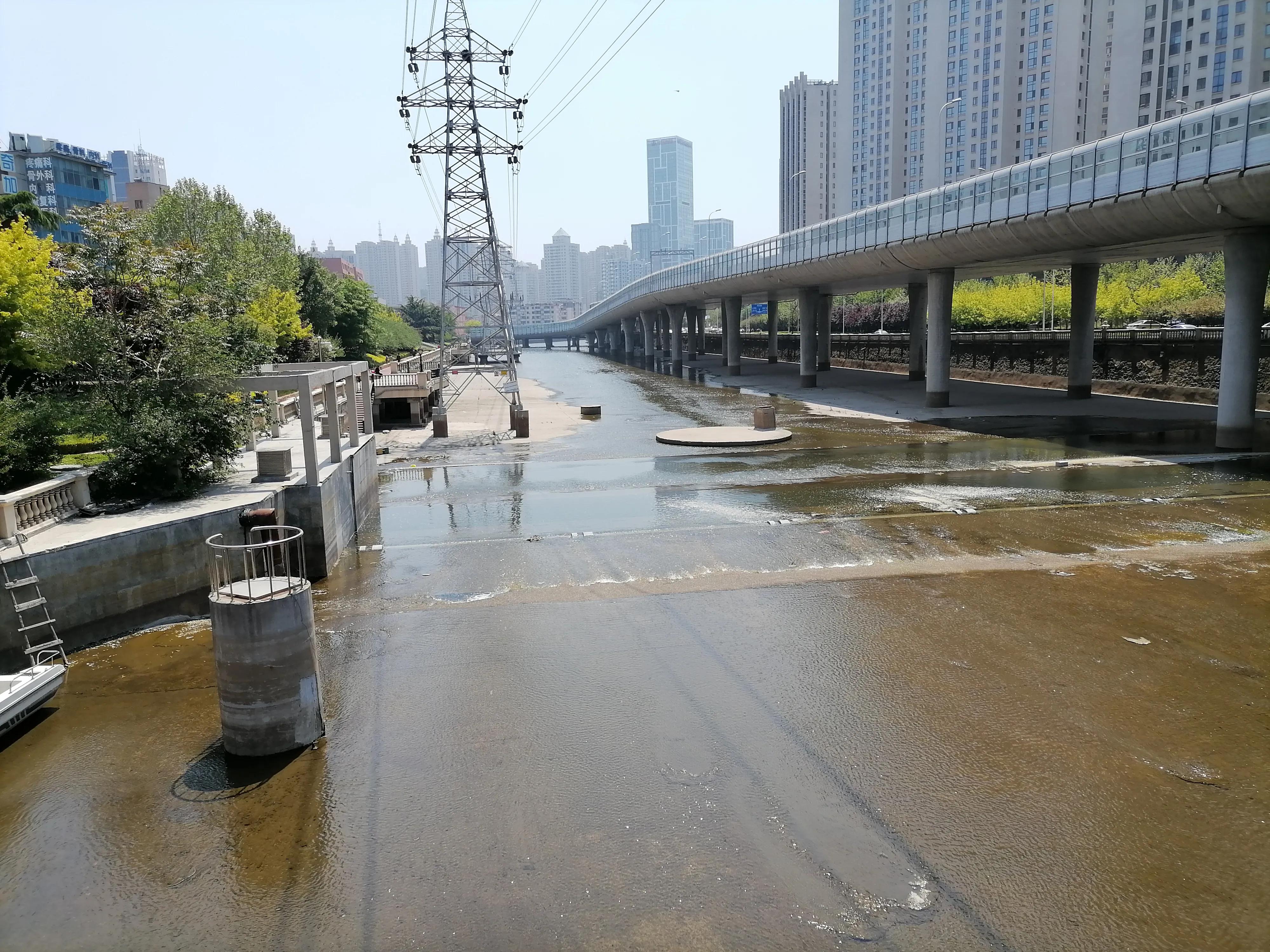 到大连星海广场应该玩点什么,大连兴工街到甘井子万达坐什么车