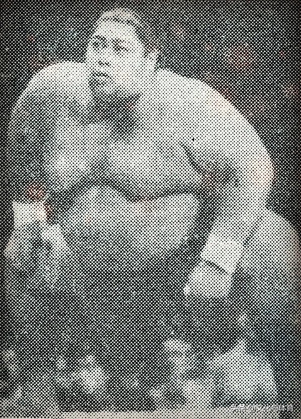 “大河马”打破相扑垄断地位日本人的“体育道德”面具也被撕破