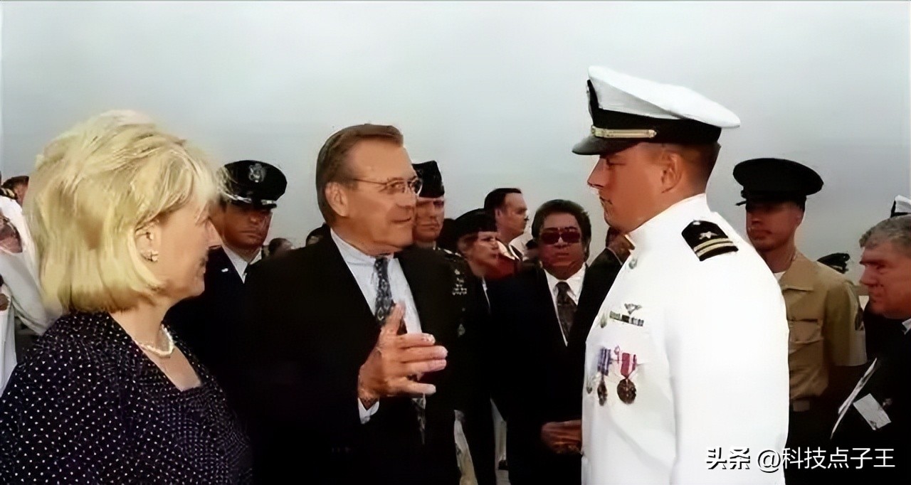 你愿为祖国一战吗？中国黑客反抗老美霸凌，怒将*旗国**插到白宫官网