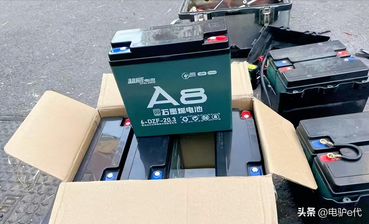 电动车换电瓶超威和天能怎么选,超威的电瓶可以换天能的电瓶吗