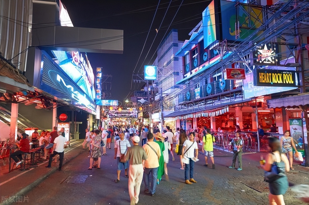 泰国芭提雅自由行攻略最详细,芭提雅pattaya夜市