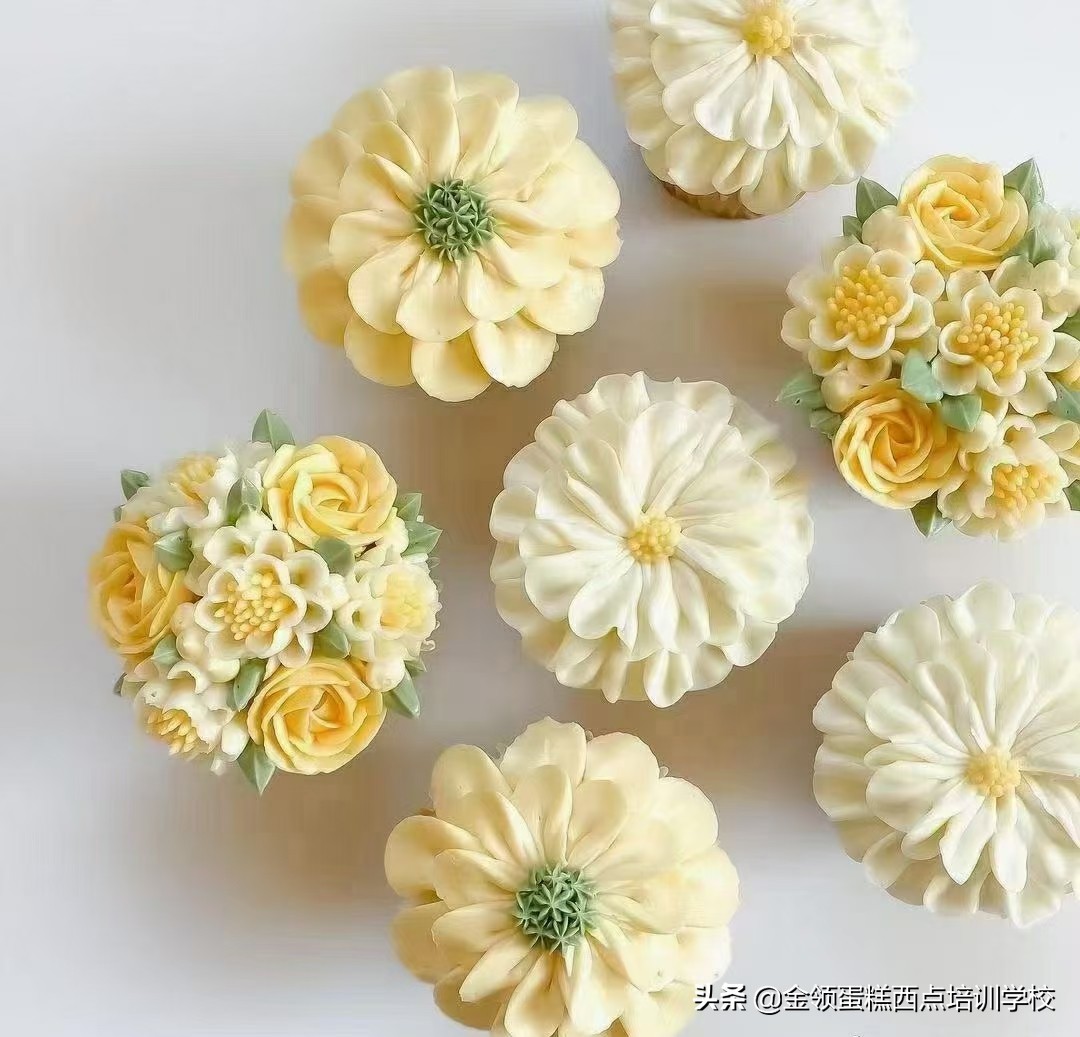 现在学西点烘焙前景如何,想学烘焙去做学徒靠谱吗