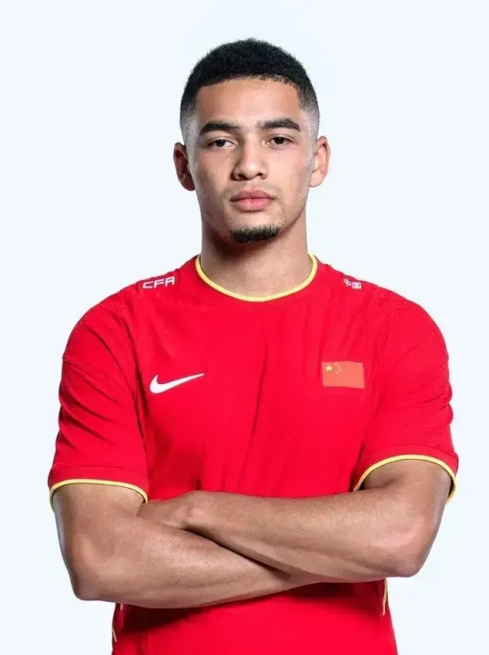 中国武磊球队身价,亚洲身价前十球员2021武磊