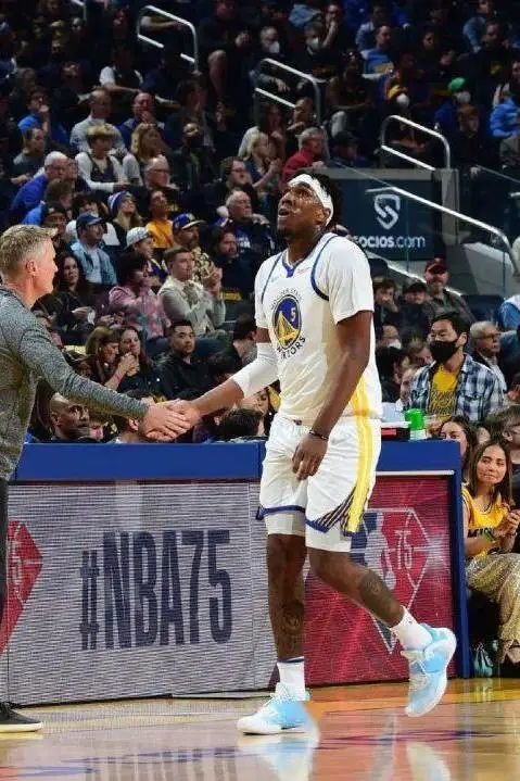 nba球星上脚球鞋2022排名,nba季后赛上脚