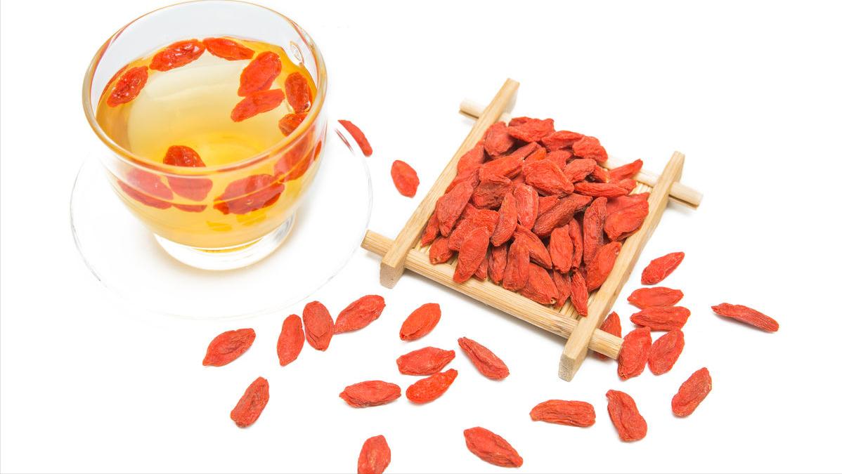 枸杞怎样食用降高血糖,枸杞加什么可以降血糖