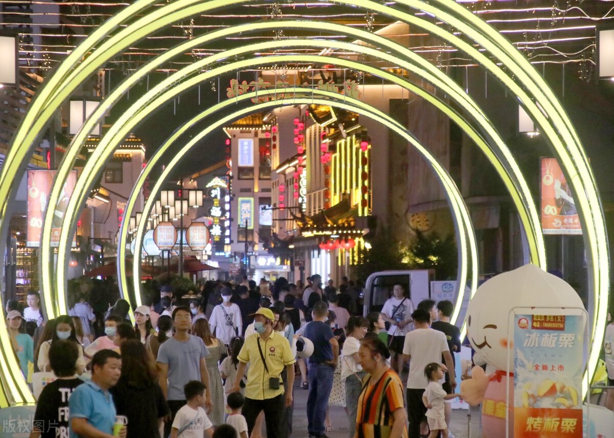 购买商铺需要注意哪些猫腻,买什么样的商铺风险比较小呢