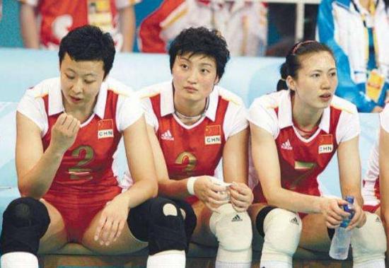 女排奥运冠军周苏红个人采访视频,女排前队友周苏红近况如何