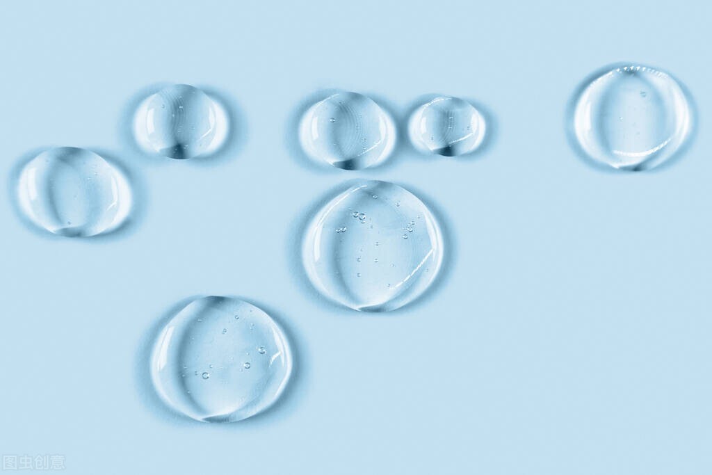 乳液与精华液有什么区别,乳液和精华液有什么区别和功效