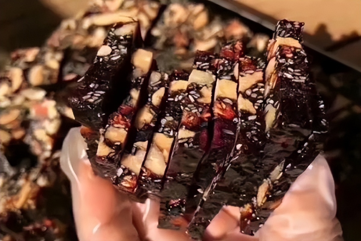 买阿胶看配料表哪个好,正品阿胶怎么辨别真伪